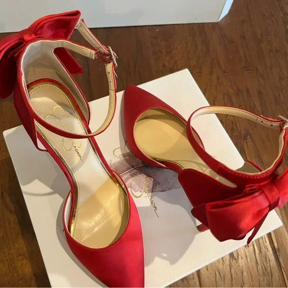 Jessica Simpson Red Satin Heels with Bow - Picture 10 of 12